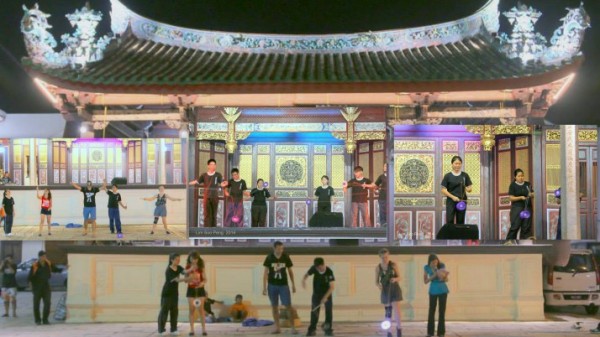 Chinese Yoyo. Photos by Lim Soo Peng.